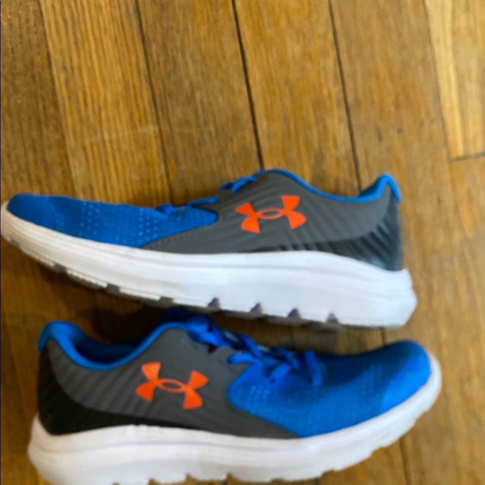 Boys under armour sneakers